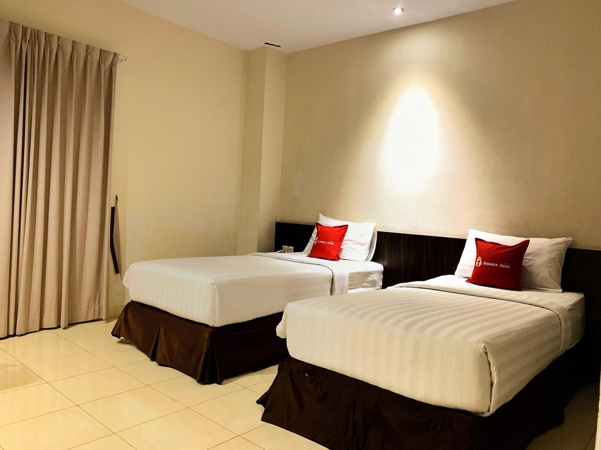 Ameera Hotel Pekanbaru Exterior photo